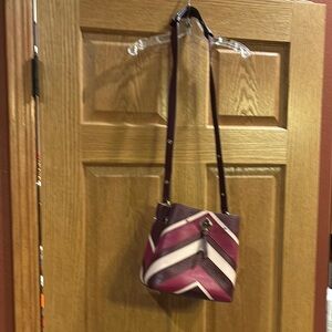 Stylish Multicolor Chevron Shoulder Bag
